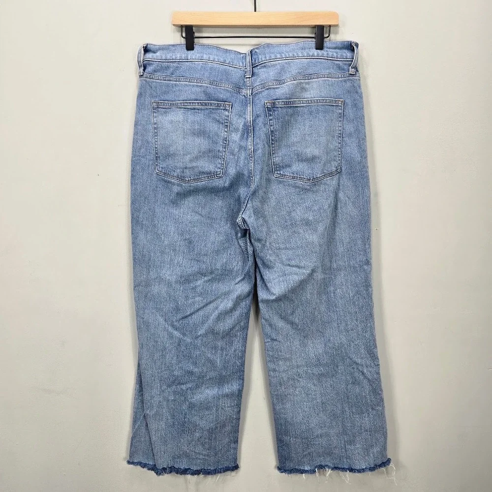 J Crew Wide Leg Crop Jeans 32 (38X26) Blue Light Wash Frayed Raw Hem High Rise